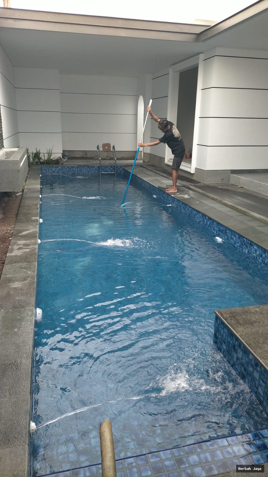Jasa Perawatan Kolam Renang terdekat Lombok Barat - Jasa Perawatan Kolam Renang terdekat Lombok Barat Cepat dan Rapi